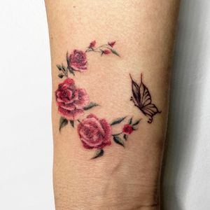 #fineline #microrealism #rose #tattoorose