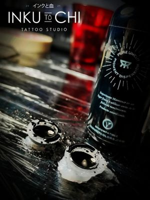 Ink and more ink...the base of everything is the black!!! #inkutochi #tattoostudio #blackink #santamartatattoo