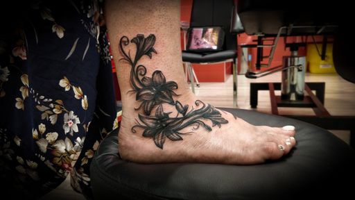 Flash tattoo