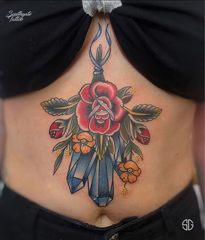 Custom traditional piece by our resident @nicole__tattoo For similar projects contact us: 👉🏻@southgatetattoo • • • #traditionaltattoo #southgatetattoo #sgtattoo #customtattoo #floraltattoo #oldschooltattoo #londontatttoo #londontattoostudio #londontattooconvention #colour #tattoos #northlondontattoo #london 