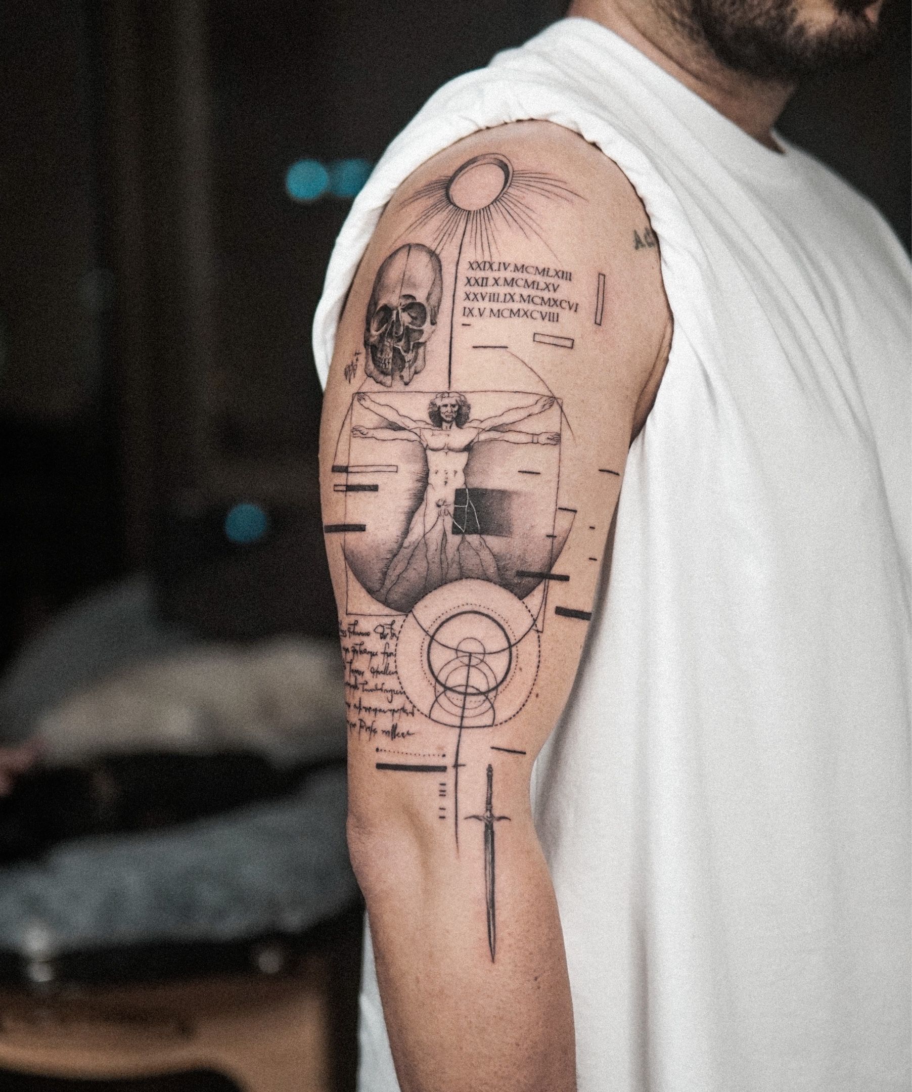 Vitruvian Man by Tinzen at Rising Tide Tattoo (Boulder, Colorado) : r/ tattoos
