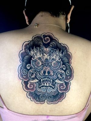 Traditional and illustrative Japanese dragon tattoo on upper back by talented artist Matthew Ono.