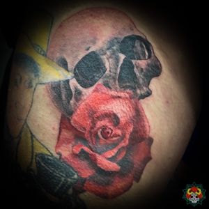Skull and rose