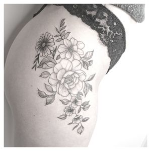 Floral tattoo on hip