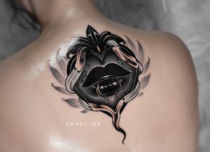 🌙🖤
#snake #black #marble #heart #lips #neotraditional #candyink
