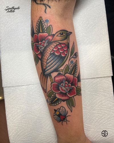 Custom traditional project by our resident @nicole__tattoo For similar traditional tattoos contact us: 👉🏻@southgatetattoo • • • #birdtattoo #floraltattoo #colour #ink #customdesigns #southgate #sg #blackwork #SGTattoo #traditionaltattoo #darktattoo #ink #southgatetattoo #tattoos #realistictattoos #oldschooltattoos #customtattoo #londontattoostudio #northlondon #london #londontattoo #northlondontattoo #londontattooartist #Enfield #realism 