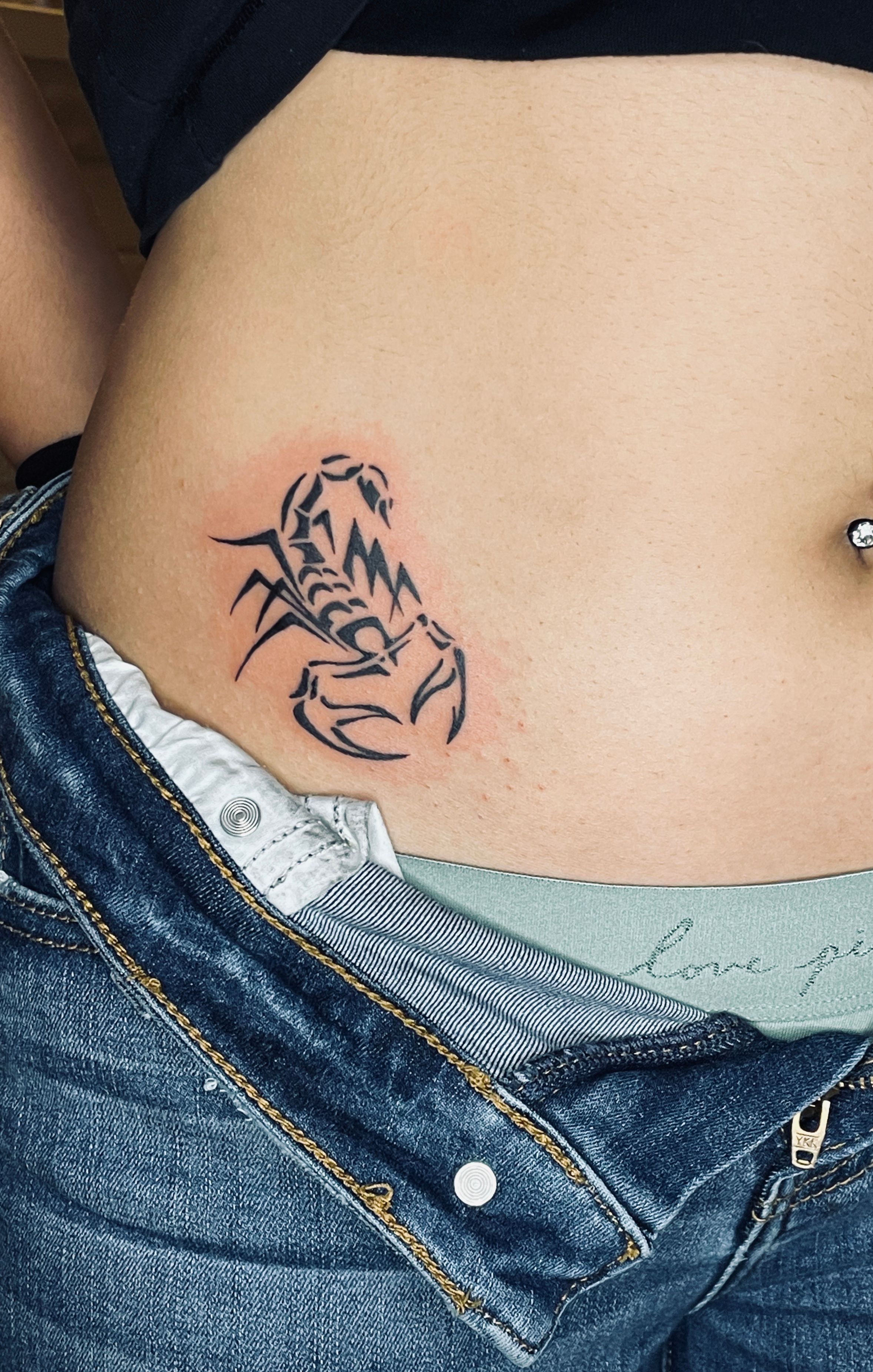 25 Best Hip Tattoo Ideas