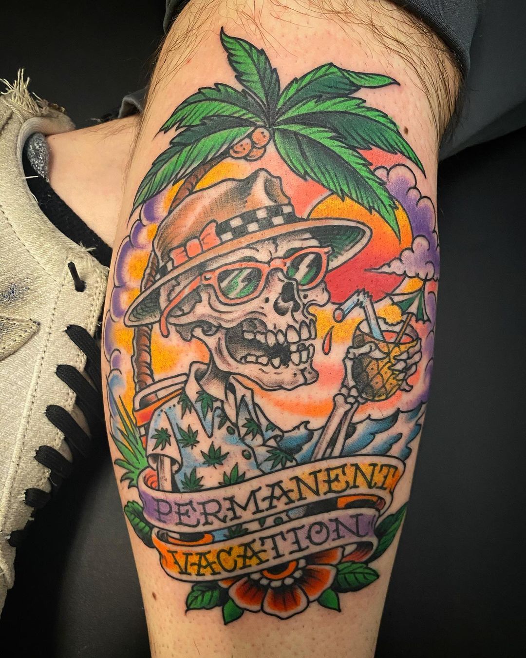 water cor weed tattoo done by Hector at VooDoo Tattoo Rosenberg TX : r/ tattoos