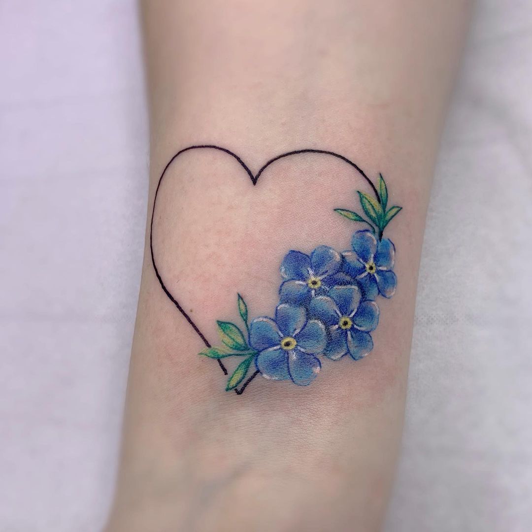 forgetmenot heart tattoo  Delicate flower tattoo Flower tattoo designs  Infinity love tattoo