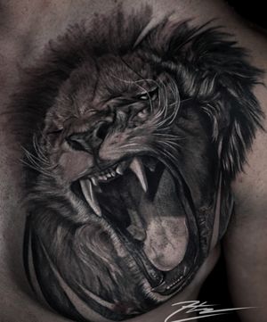Lion tattoo chest! 💉