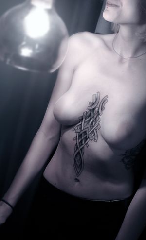 Tattoo by L'atelier Y