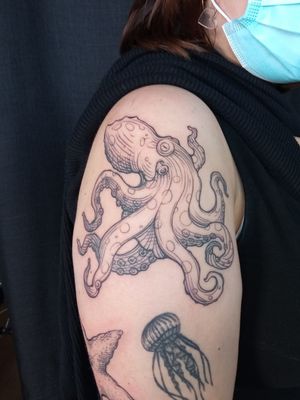 Octopus. 🌑#davtattoos #rennes