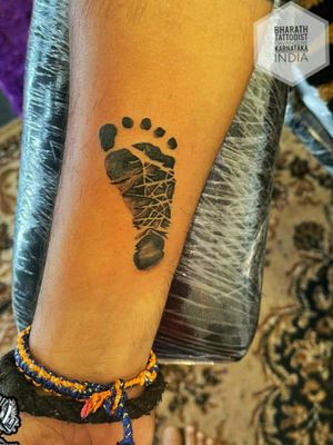 Baby Footprint TattooTattoo by: Bharath TattooistFor Appointments Contact 8095255505"Tattoo Gallery"'Get Inked or Die Naked'#tattoo #babyfootprints #babytattooideas #babyfootprinttattoo #tattoomagazin #tattooart #newbabyfootprinttattoo #newtattoos #newtattoos2021 #bharathtattooist #tattoobharath #bharathtattoos #karanataka #davanagere #India 