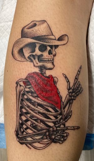 Phew phew! Skull cowboy with red bandanna and pistol fingers! 