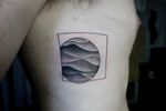 𝙄𝙂: 𝙣𝙖𝙩𝙚_𝙩𝙝𝙖𝙞𝙡𝙖𝙣𝙙 🌿 Blackwork minimal abstract wave tattoo with geometric fine line by a tattoo artist in Chiang Mai, Thailand