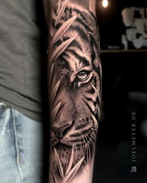 Tattoo uploaded by Joel Meyer • Tiger Portrait Realistic Tattoo Black and  Grey Joel Meyer • Tattoodo