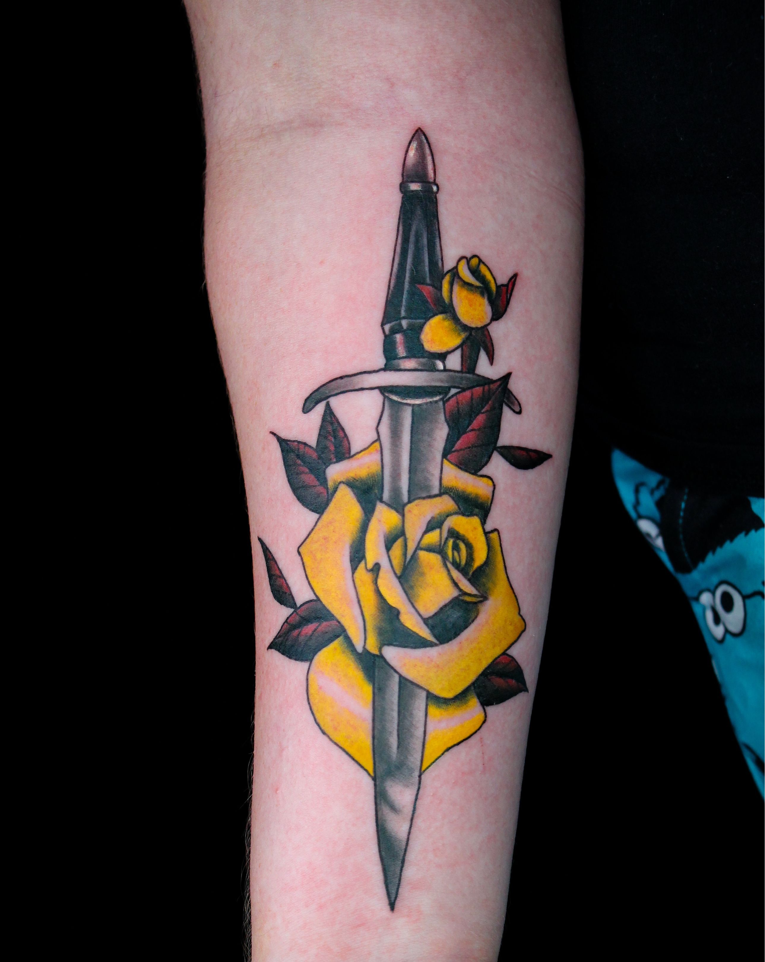 Yellow rose by Mary Funderburk at Jinx Proof in Washington, DC : r/tattoos