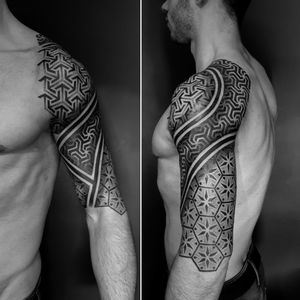 #geometry #geometric #geometrictattoo #sacredgeometry #sacredgeometrytattoo #dotworktattoo #dotwork #dottattoo #blackworktattoo #blackwork #psychedelic #patternwork #patterntattoo #3dtattoo #mandala #mandalatattoo #mandaladotwork #mandaladesign #geometricmandala #arm #armtattoo #psychedelic #psychedelictattoo #opticalillusion #opticaltattoo 