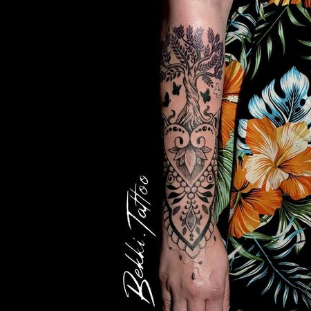 Flash tattoo