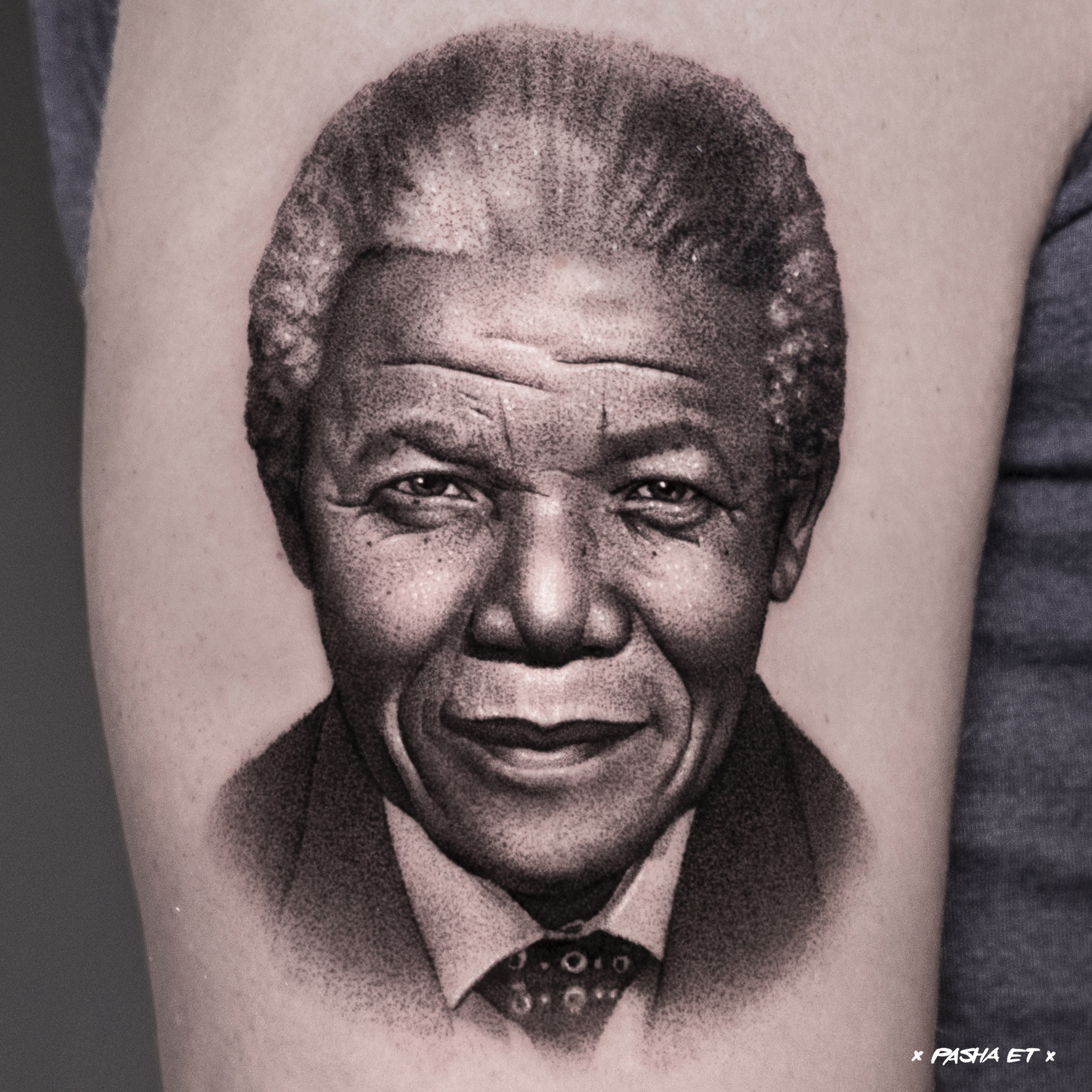 Nelson Mandela tattoo Gareth Smith gets iconic leader inked on his thigh  at Catterick North Yorkshire  Mirror Online