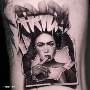#portrait #frida #fridacahlo #papertattoo #girl #graffiti #tattoodo #tattoodoapp #tattoodoartclass