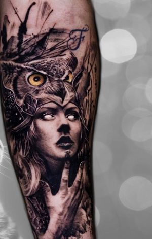 Looking for someone who can create something similar, goddess Athena Would love to credit the artist please let me know if you know who’s work this is! #goddessathena #owl 
