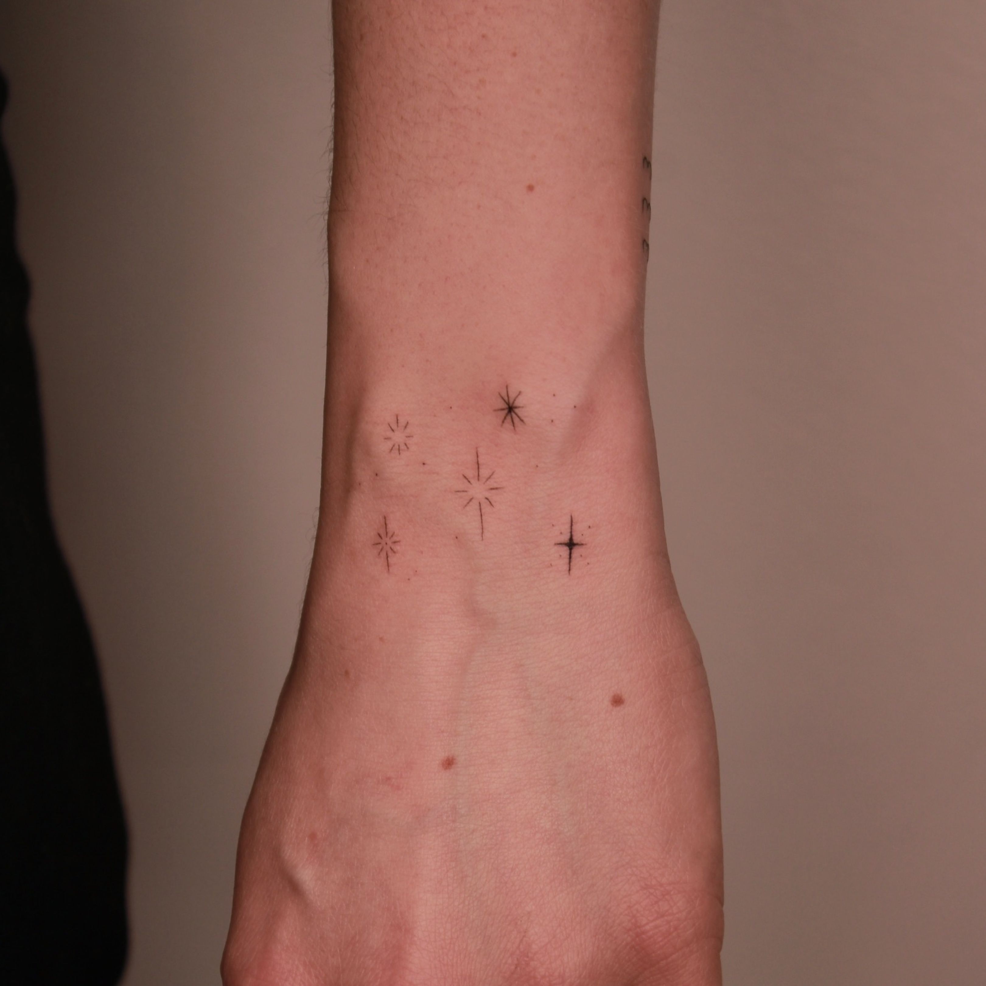 Tiny sparkle tattoos by Jessica Rubbish  Tattoogridnet