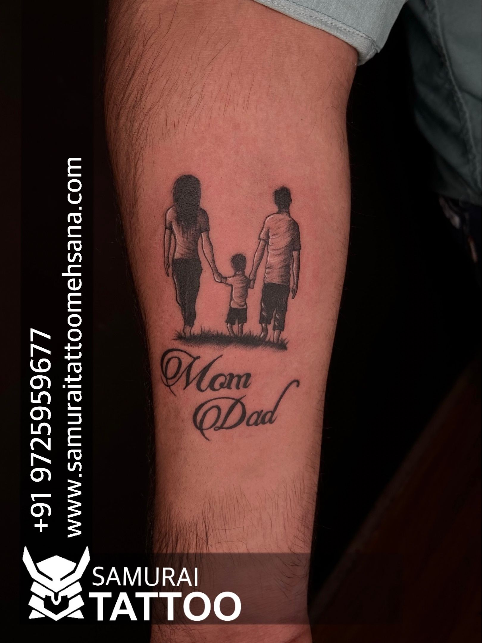 Explore 20 Most Expressive Mom and Dad Tattoos –