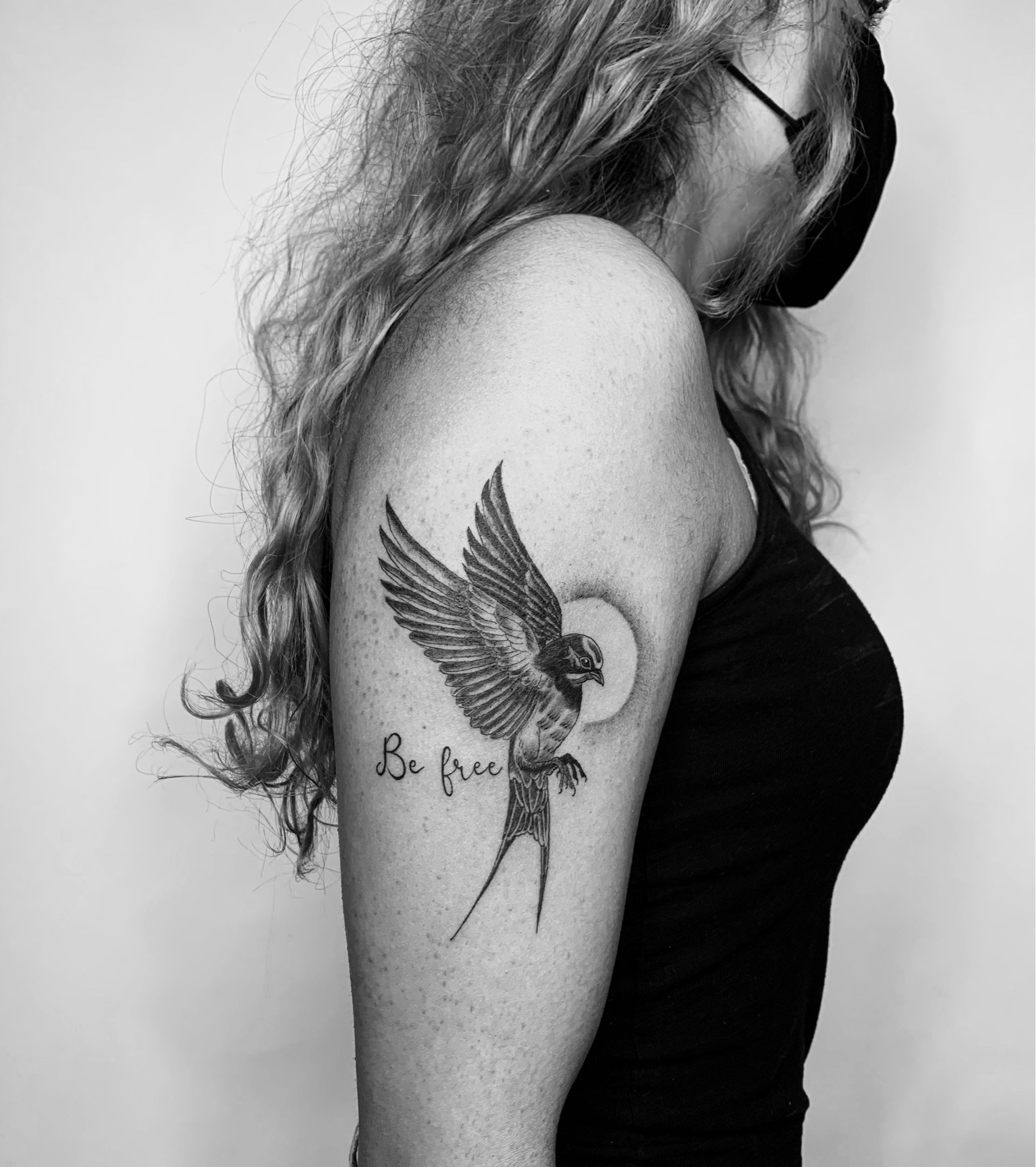 Aggregate 144+ feminine eagle tattoo best tnbvietnam.edu.vn