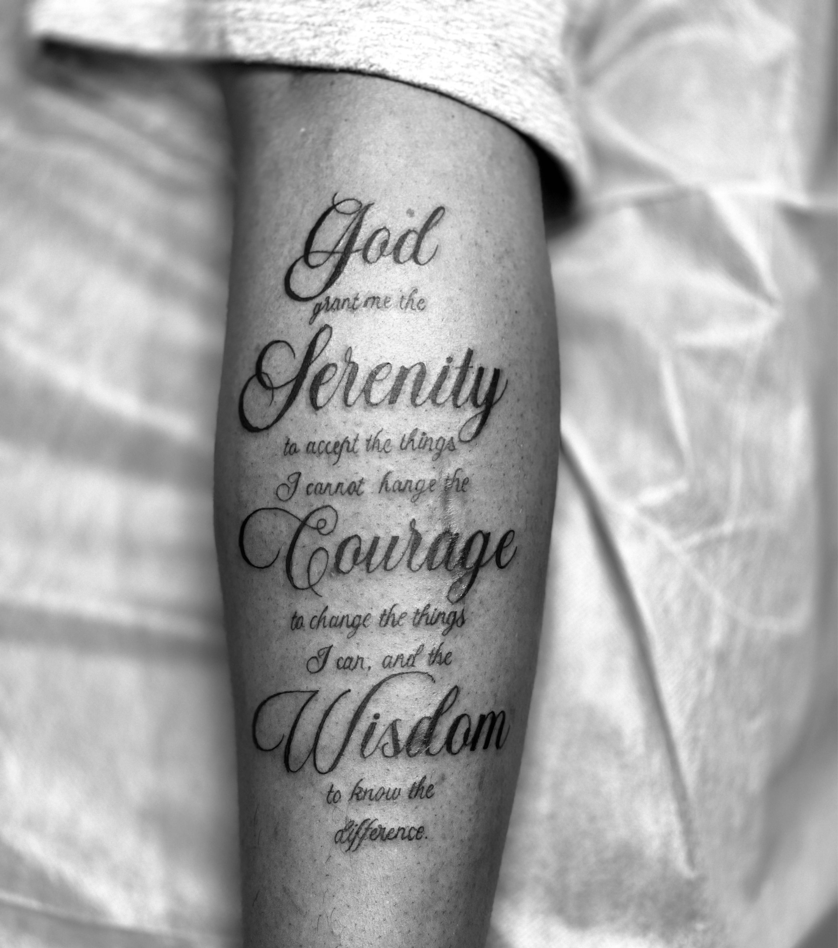 Amazoncom  5 x Serenity Prayer  Serenity Prayer  Black Tattoo Lettering   God grant me to  5  Beauty  Personal Care