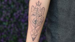 #wolf #geometric #fineline #tattoo #art #moon #arrow #forest #Portugal #ink #first #diamond #man #boy #forearm #realism #black #mountain #tree