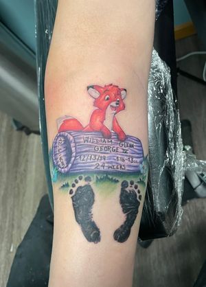 Fox and the Hound kiddo tattoo using actual food prints 