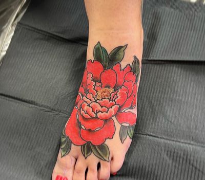 Red peony foot tattoo #tattoo #peony #tattoodo