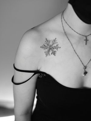 fineline-snowflake-tattoo #Fineline