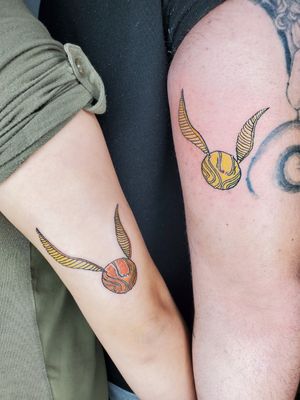Couples matching tattoo #harrypottertattoo #goldensnitch #colortattoo