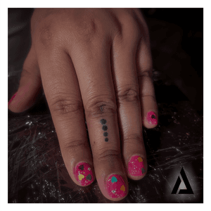 Finger Tattoo | Dots | Dotwork
@johngvbriel
@atelierfresno
johngvbriel.com
Downtown Fresno, CA