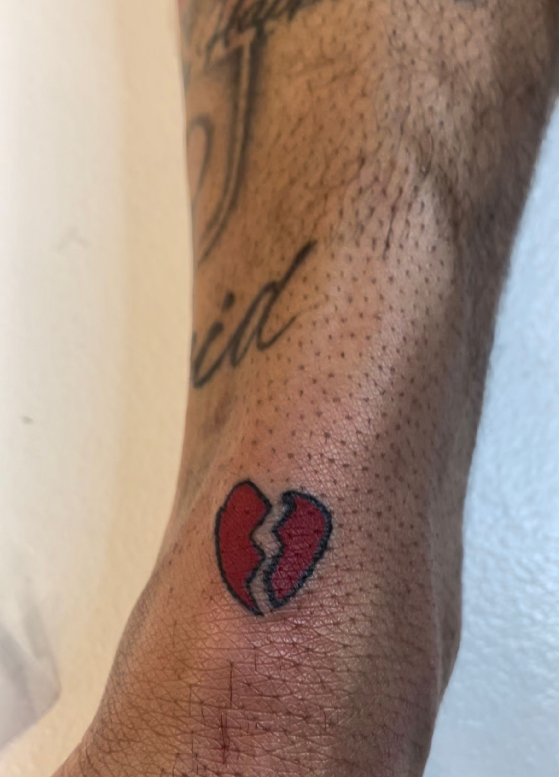 21 Broken Heart Tattoos To Fall In Love With • Body Artifact