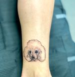 Daisy on Veronica #tattoosbyesteban #cutetattoo #microrealism #hearttattoo #smalltattoo #lineworktattoo #dogportraittattoo #skinart_mag #dogtattoos #pettattoo #animaltattoo 