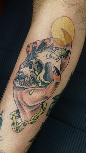 Witch hand with a skull 