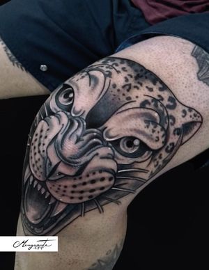 Tatuaje jaguar blackwork