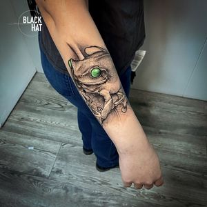 Is that a frog or a prince? 🐸 good job Radu !  Book here : hello@blackhatdublin.com @cipitattoo  #tattooflash #tattooing #tattoosofinstagram #tattoostudio #tattooink #tattoodesign #tattooist #tattooed #inkaddict #tattoolove #tattoos #symboltattoo #tattooartist #tattoolife #tattooshop #tattoo #tattoooftheday #blackwork #inked #bodyart #inkedup #frog #frogtattoo