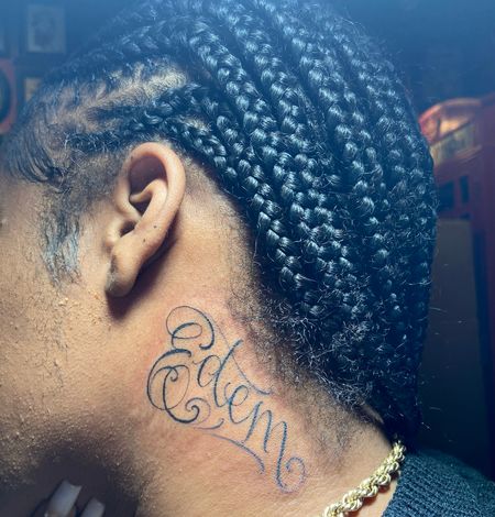 Flash tattoo