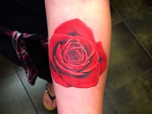 Full color, Realiatic Rose! #losangeles #orangecounty #longbeach #california #californiatattoos #wip #tattoo #tattoos #tat #tattooed #tattooer #sicktatz #supersicktatzyoudontevenknow #art #rose #rosetattoo #color #colortattoo #realism 