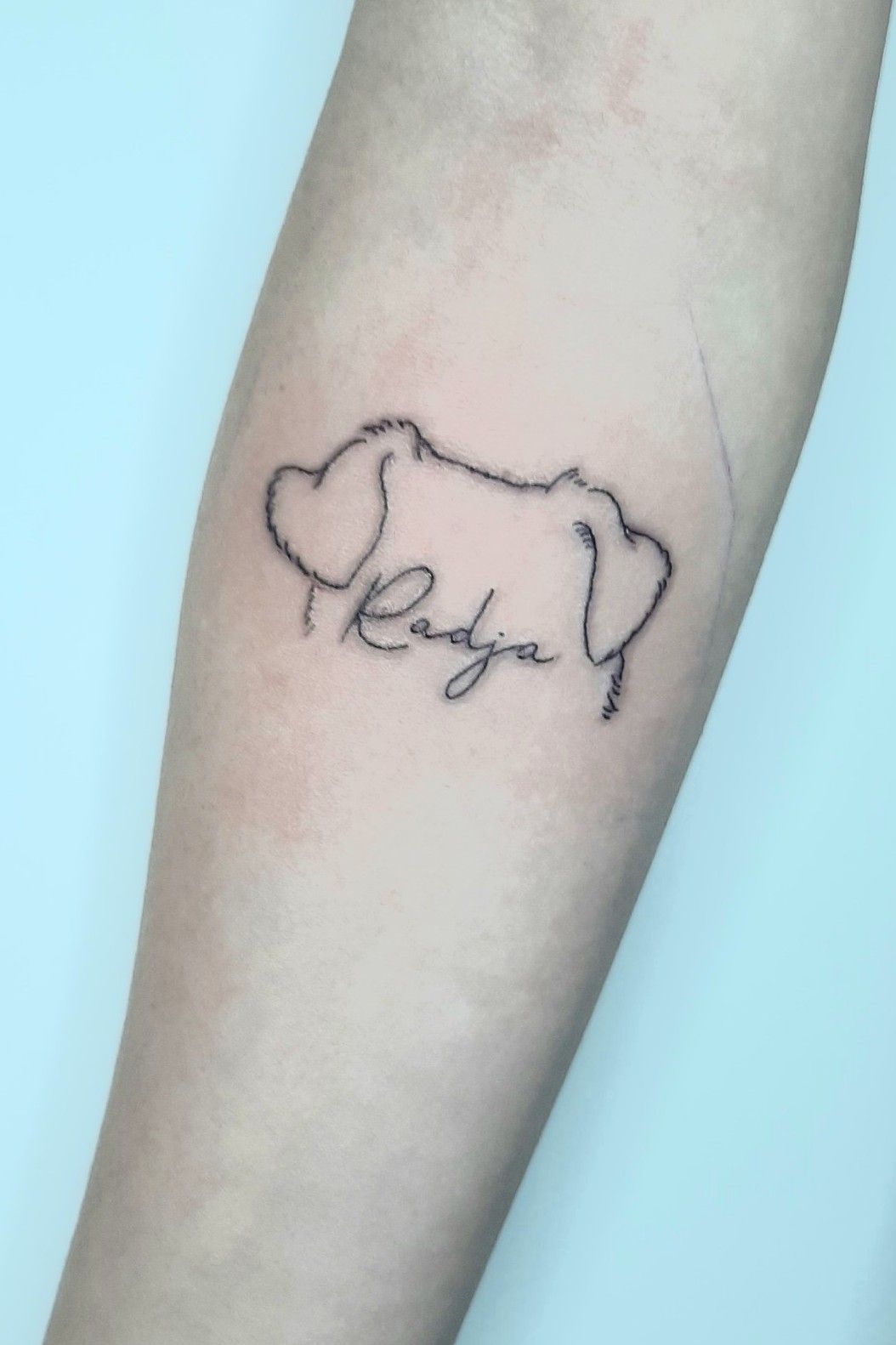 Details more than 75 minimalist dog ear outline tattoo latest - in ...