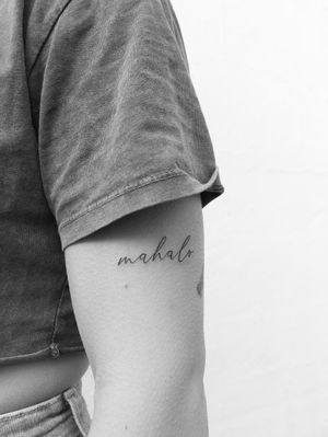 ✢ m a h a l o ✢#mahalo #mahalotattoo #smalltattoo #smalltattoos #tattooinspo #tattoos #tattooing #tattooer #finelinetattoo #finelinetattoos #lettering #letteringtattoo #zurich #zurichtattoo #zurichtattoos