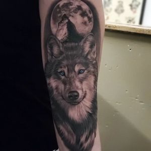 REALISM WOLF TATTOO BY FREDDY NEGRETE