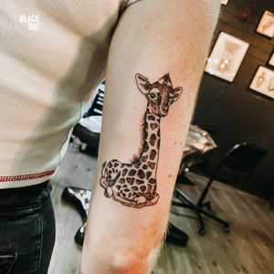 Let’s celebrate Sunday with Giraffes 🦒
Book here : hello@blackhatdublin.com @flanfredi
#tattooflash #tattooing #tattoosofinstagram #tattoostudio #tattooink #tattoodesign #tattooist #tattooed #inkaddict #tattoolove #tattoos #symboltattoo #tattooartist #tattoolife #tattooshop #tattoo #tattoooftheday #blackwork #inked #bodyart #inkedup #giraffetattoo #giraffe