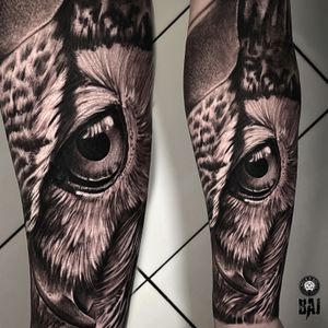 Owl #tattoos #tattooart #forearm #forearmtattoo #bagno #katowice #owl #bird #animal #darkart #ink #terror #poland #evil #tattoo #inked #rafalbaj #artist #art #contrast #blackngrayrealism #blackngray #bajtattoo #dabrowagornicza #rocknrolltattoo #armtattoo