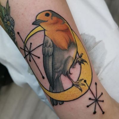 Robin form my flash designs, you can find me in London at @xoticatattoo . #tattoo #yaia_ink #neotraditionaltattoo #neotradsub #neotradstyle #neotraduk #tattoocollector #worldofneotrad #moon #robin