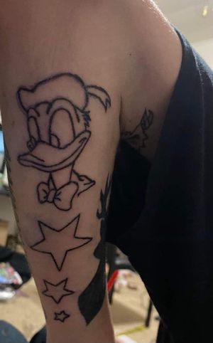 I tattoo’d Donald Duck on my self an stars